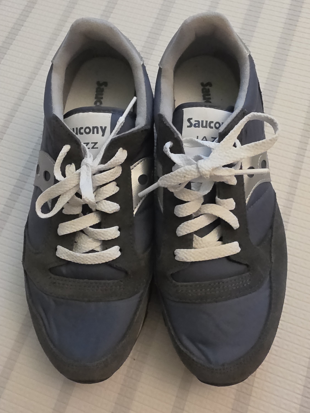 Saucony Women's Blue and White Jazz Sneakers